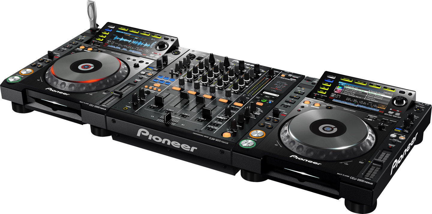 Régie Pioneer CDJ 2000 Nexus avec DJM 900 Nexus